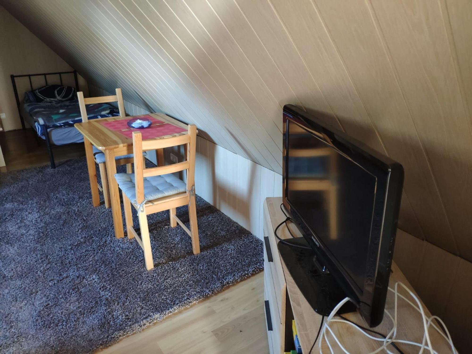 Ferienwohnung Mit 123Qm Fuer 8 Personen Mit Sehr Grossem Garten, Einfache Innen-Ausstattung Leipzig Dış mekan fotoğraf