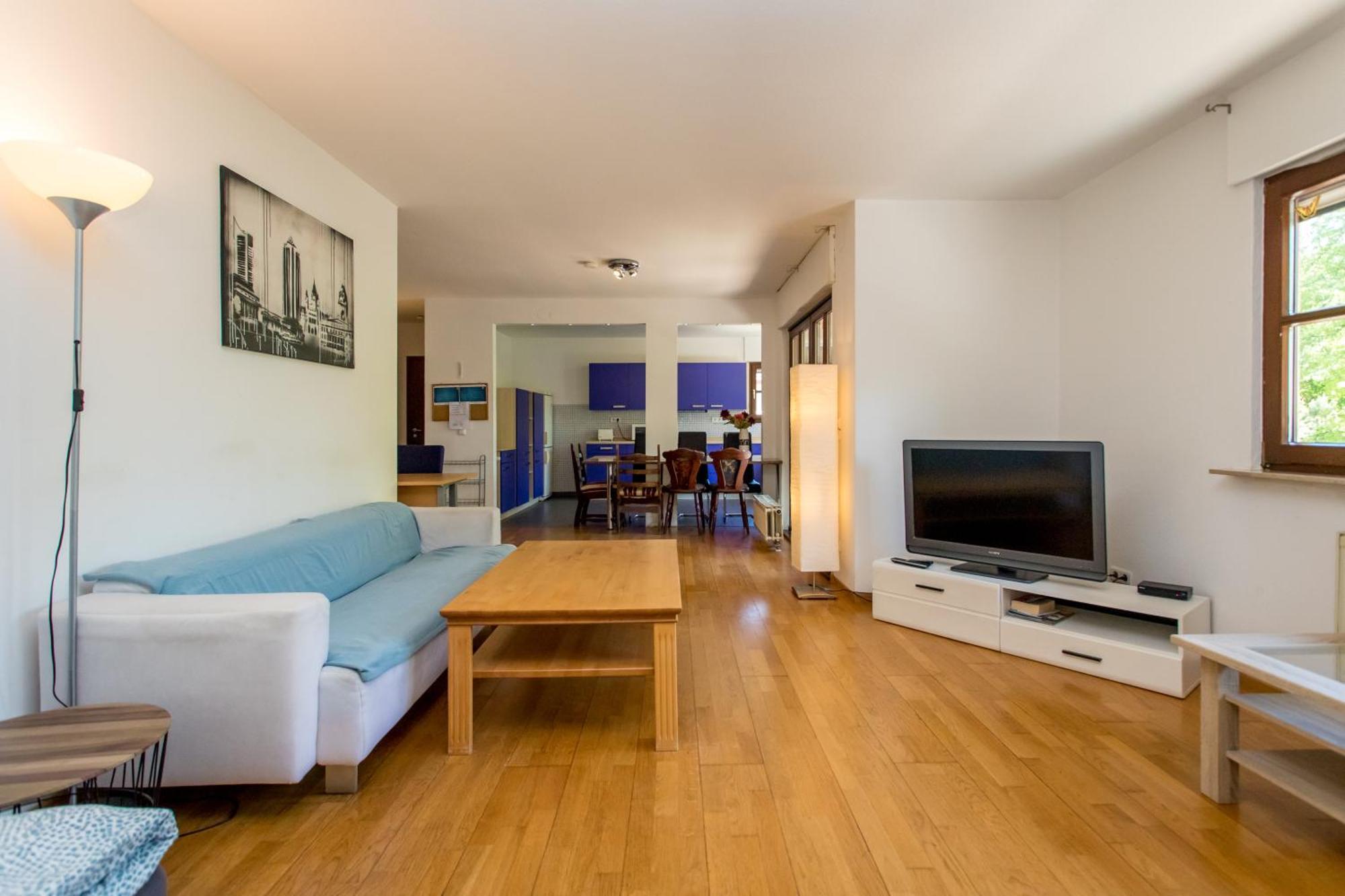 Ferienwohnung Mit 123Qm Fuer 8 Personen Mit Sehr Grossem Garten, Einfache Innen-Ausstattung Leipzig Dış mekan fotoğraf